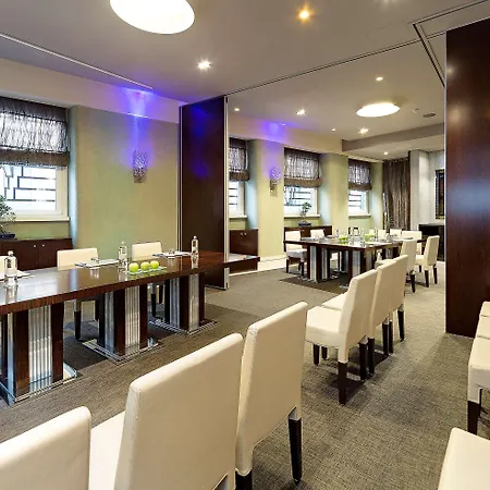 Szálloda Melia Genova